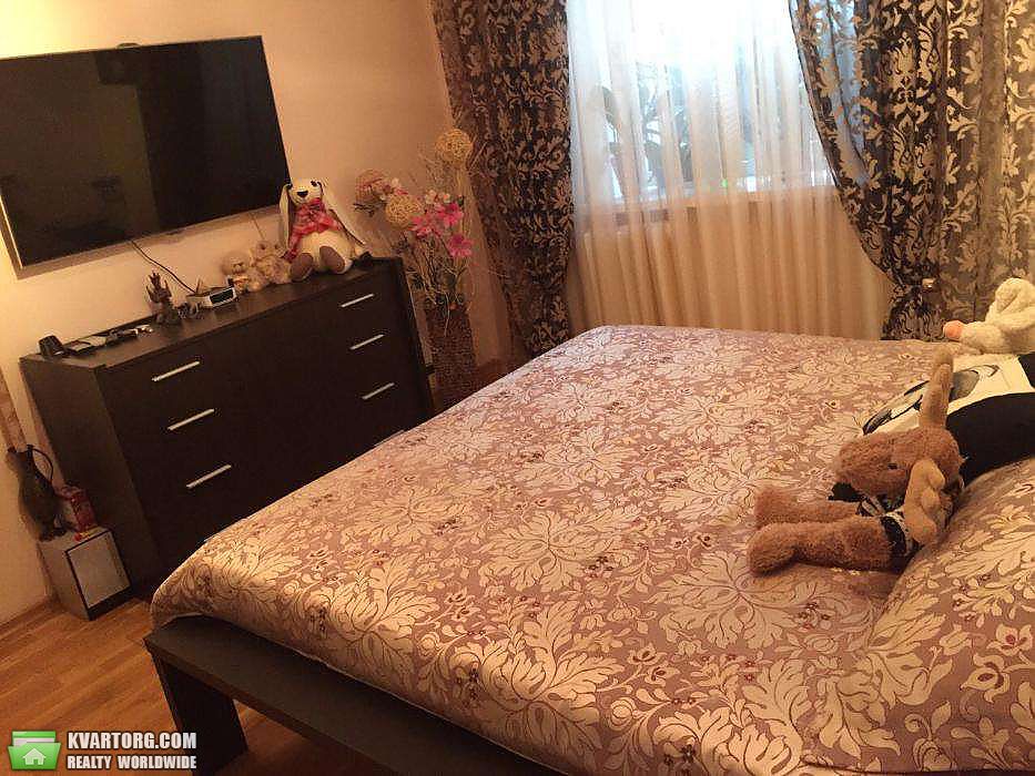 Sell 2-room apartment. Киев, Салютная — photo 3