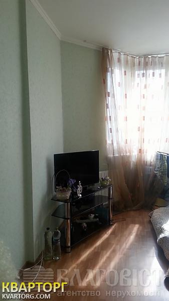 Sell 2-room apartment. Киев,  Гмыри — photo 1