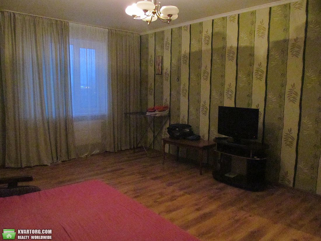 Sell 2-room apartment. Киев,  Лайоша Гавро — photo 3