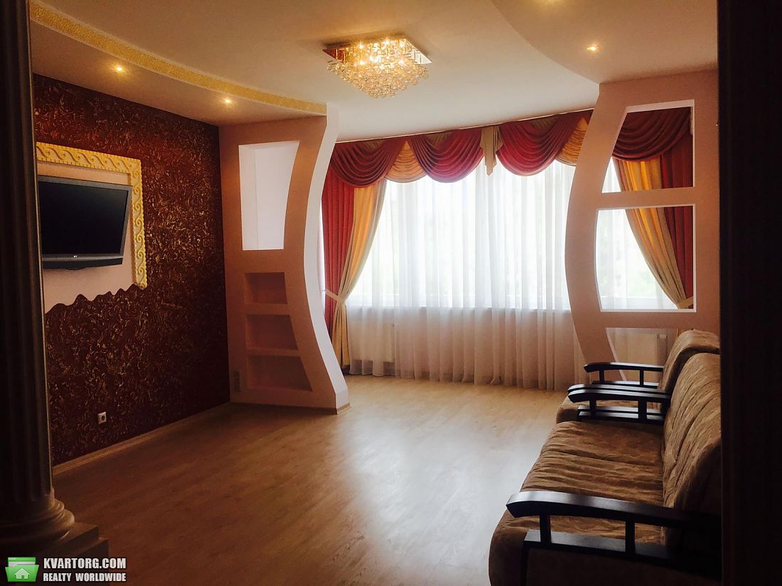 Rent out 3-room apartment. Киев,  Подвысоцкого — photo 9