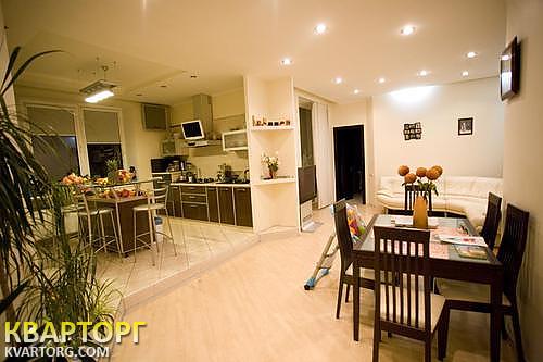 Rent out 3-room apartment. Одесса, Аркадия — photo 1