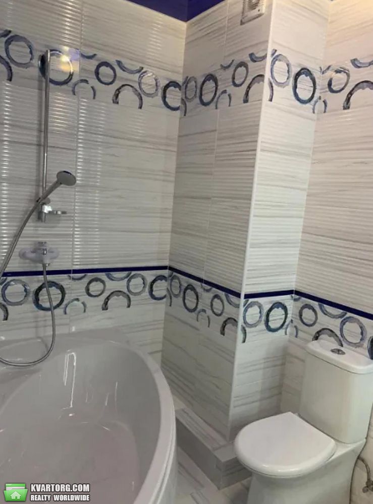 Rent out 4-room apartment. Киев,  Тычины пр — photo 8