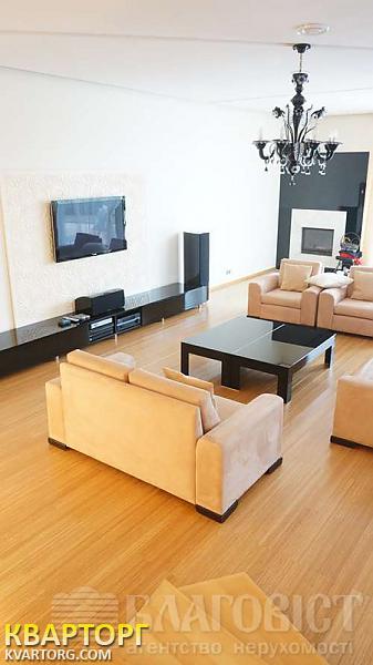 Sell house. Киев,  Рижская — photo 2