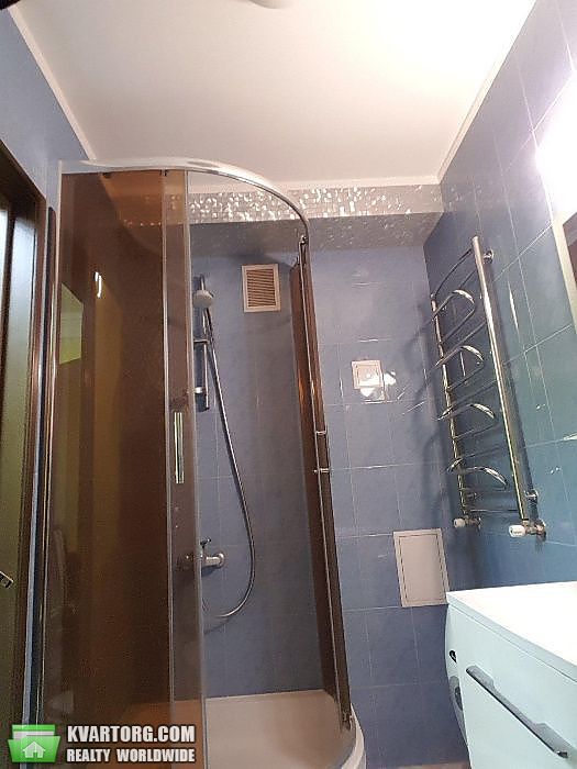 Rent out 2-room apartment. Киев,  Леси Украинки бул — photo 2