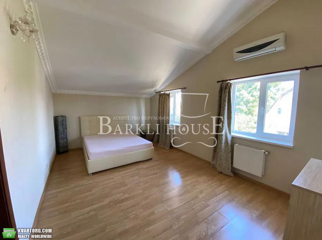 Rent out house. Киев,  Богатырская — photo 10