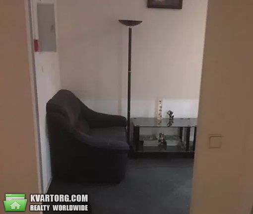 Sell 2-room apartment. Киев, Никольско-Ботаническая — photo 1