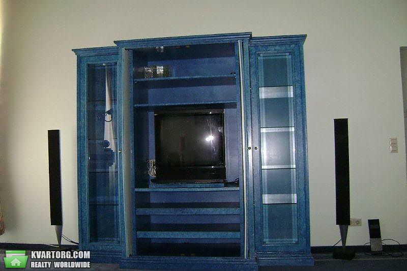 Rent out 2-room apartment. Киев,  Большая Васильковская — photo 3