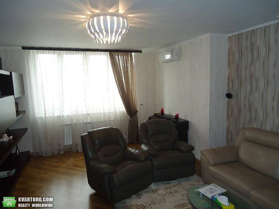 Sell 3-room apartment. Киев,  Срибнокильская — photo 4