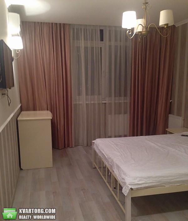 Rent out 2-room apartment. Киев,  Гетьмана — photo 3