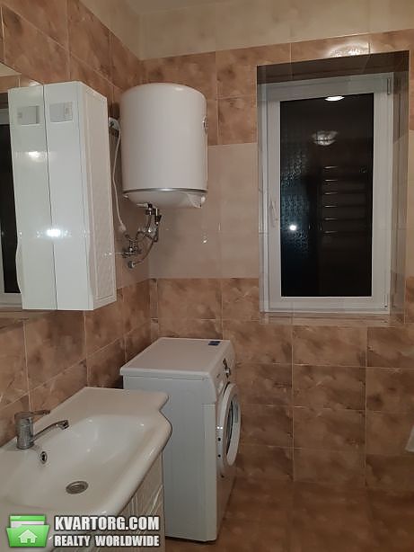 Rent out 1-room apartment. Киев,  Мира пр — photo 3