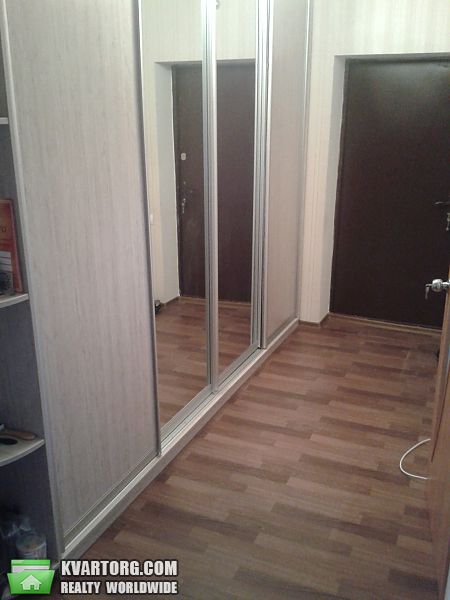Rent out 2-room apartment. Киев, Петропавловская — photo 2