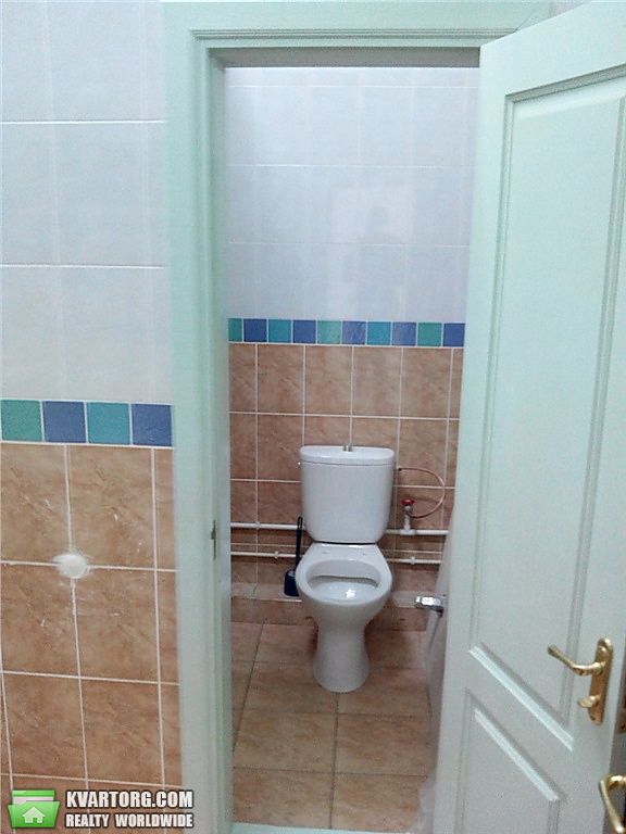 Rent out office. Киев, Жилянская — photo 4