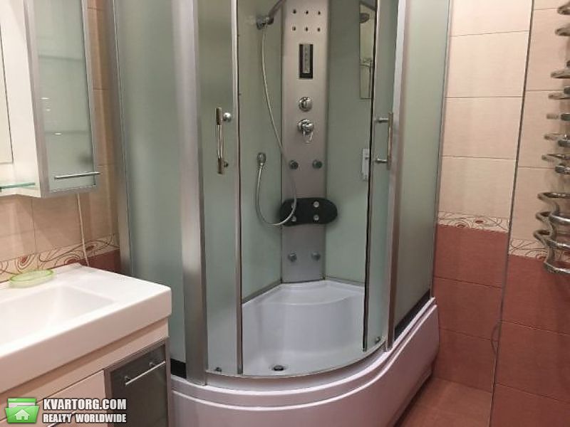 Sell 2-room apartment. Киев,  Крушельницкой — photo 5