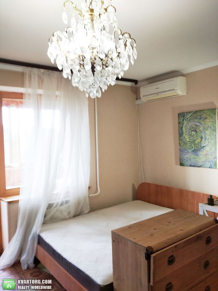 Rent out 2-room apartment. Киев,  Чугуевский пер — photo 7