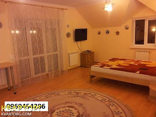 Rent out house. Киев,  Садовая — photo 4