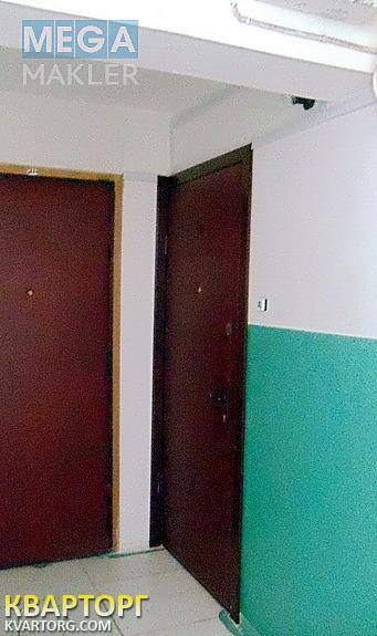 Sell 1-room apartment. Киев, Салютная — photo 1