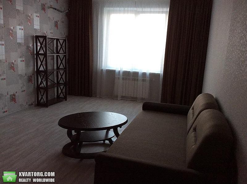 Rent out 4-room apartment. Киев,  Феодосийский пер — photo 2