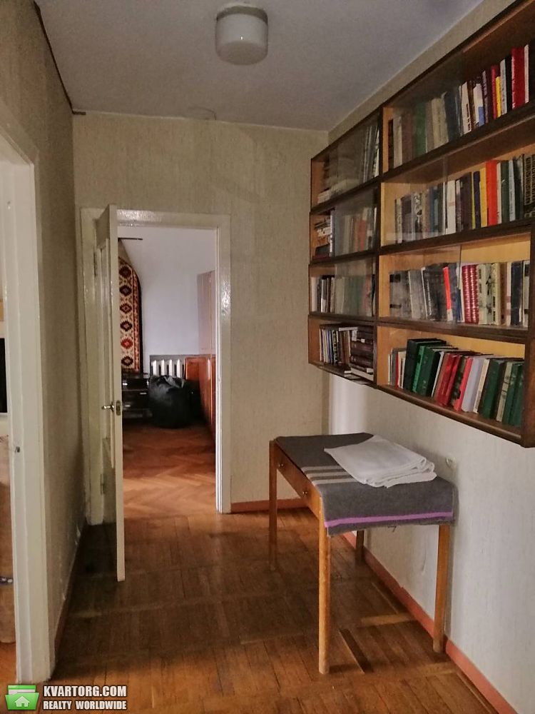 Rent out 2-room apartment. Киев,  Суворова — photo 9
