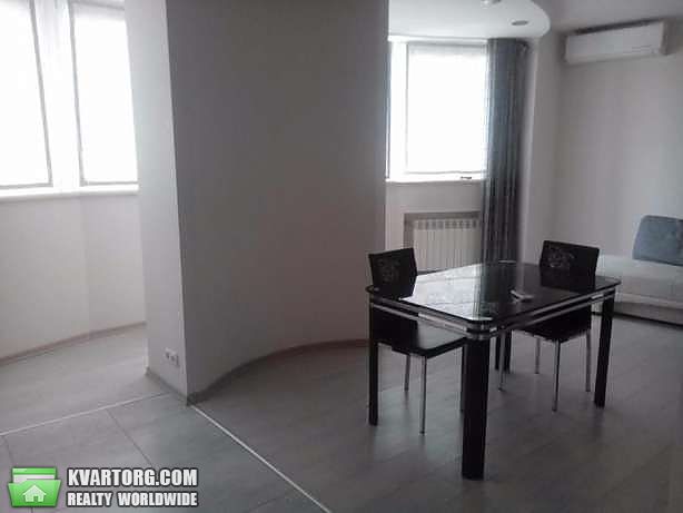 Rent out 1-room apartment. Киев,  Днепровская наб — photo 1