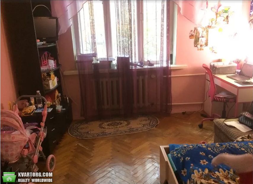 Rent out 2-room apartment. Киев,  Щорса — photo 3