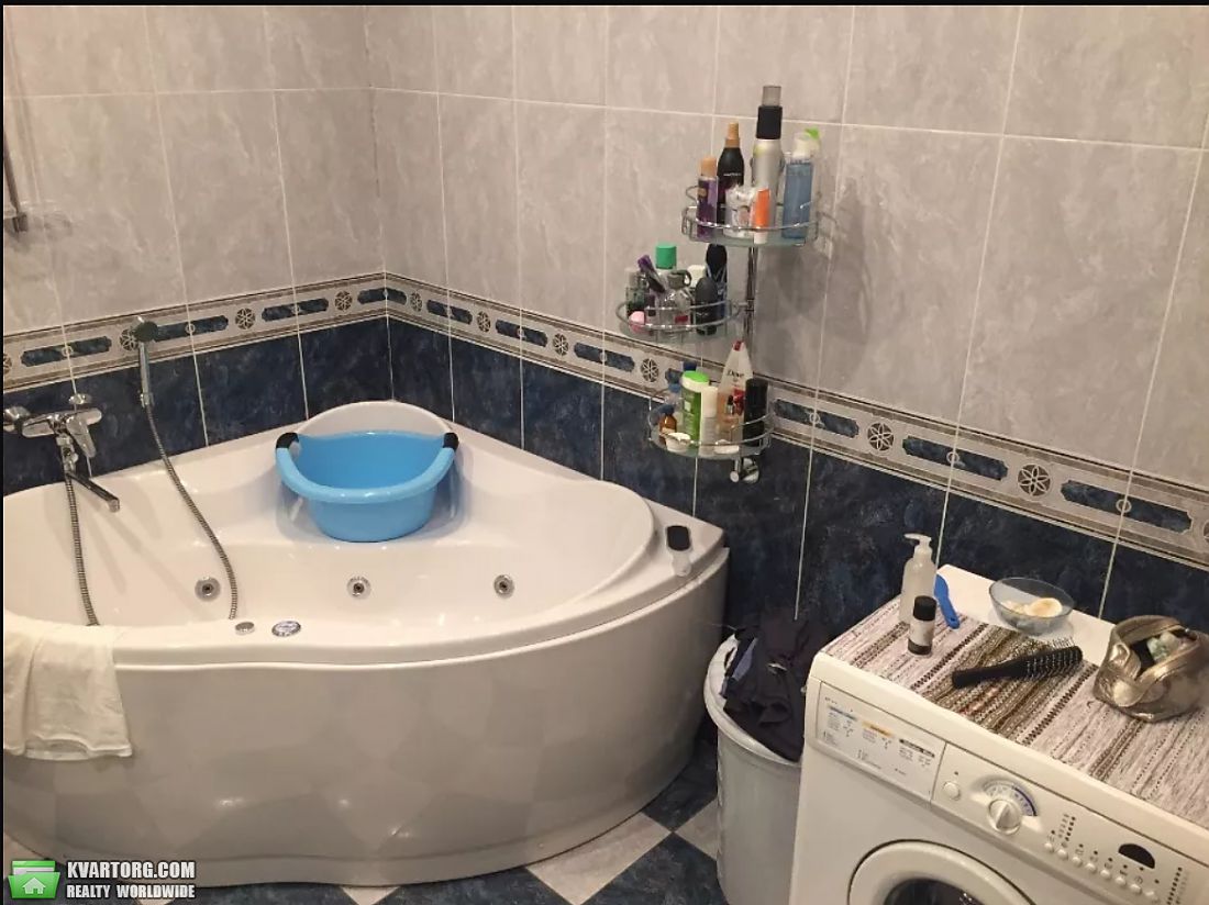Rent out 3-room apartment. Киев,  Княжий Затон — photo 10