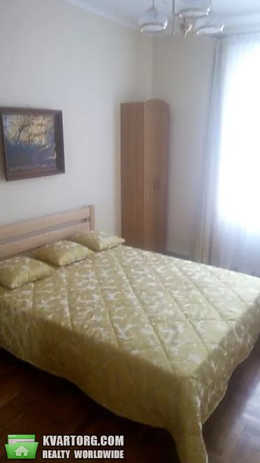 Rent out 3-room apartment. Киев,  Липская — photo 4