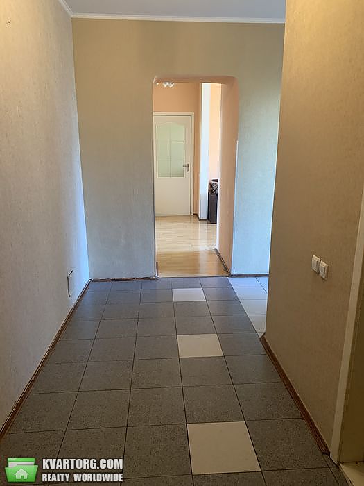 Rent out 2-room apartment. Киев,  Тростянецкая — photo 2