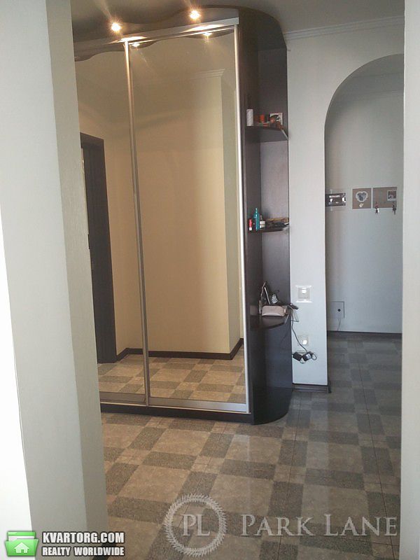 Sell 3-room apartment. Киев,  Урловская — photo 5