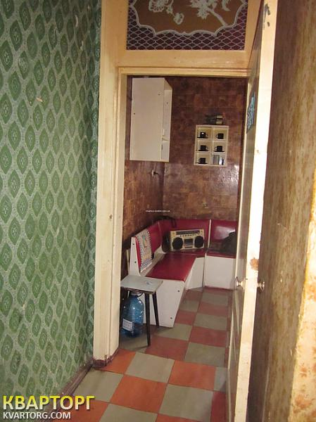 Sell 3-room apartment. Киев,  Жмеринская — photo 3