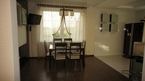 Sell house. Черкассы, Набережная — photo 2