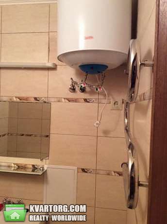 Rent out 2-room apartment. Киев,  Ольжича — photo 9
