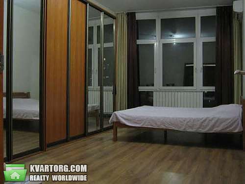 Rent out 1-room apartment. Киев,  Героев Сталинграда пр — photo 1