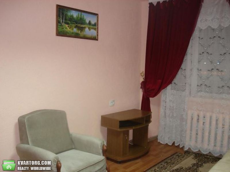 Sell 1-room apartment. Киев,  Зодчих — photo 2
