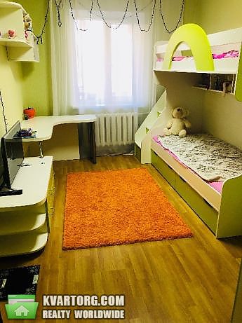 Rent out 2-room apartment. Киев,  Руденко — photo 1