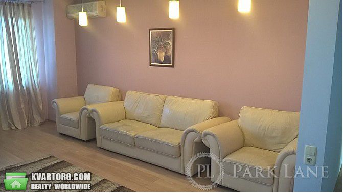 Sell 3-room apartment. Киев,  Бажана — photo 1