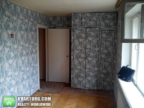 Sell 2-room apartment. Киев, Краковская — photo 3