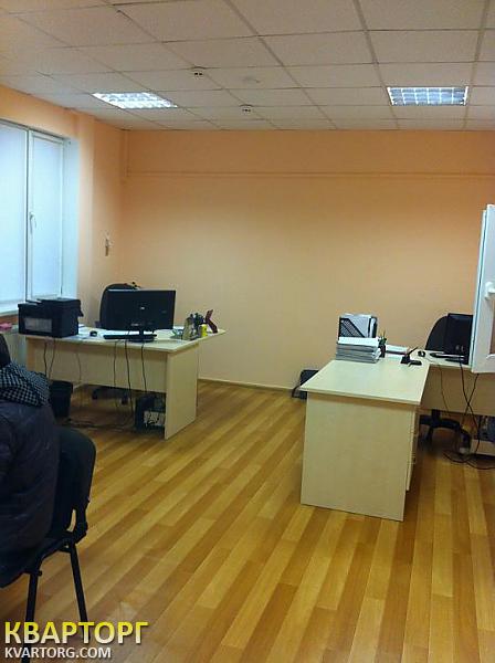 Rent out office. Киев, Межигорская — photo 1
