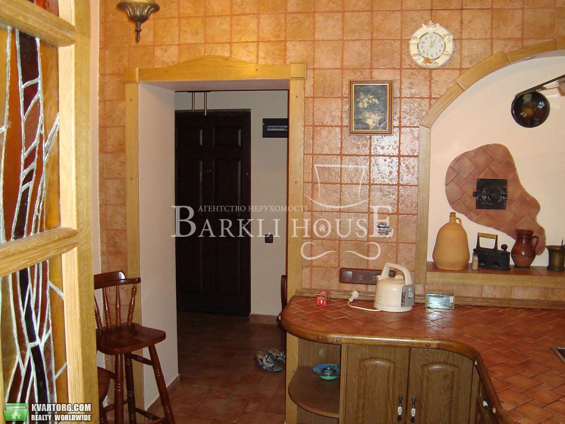 Rent out 2-room apartment. Киев,  Волошская — photo 4