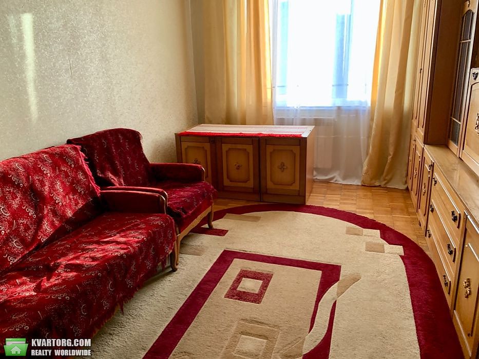 Sell 3-room apartment. Киев,  Голосеевская — photo 1