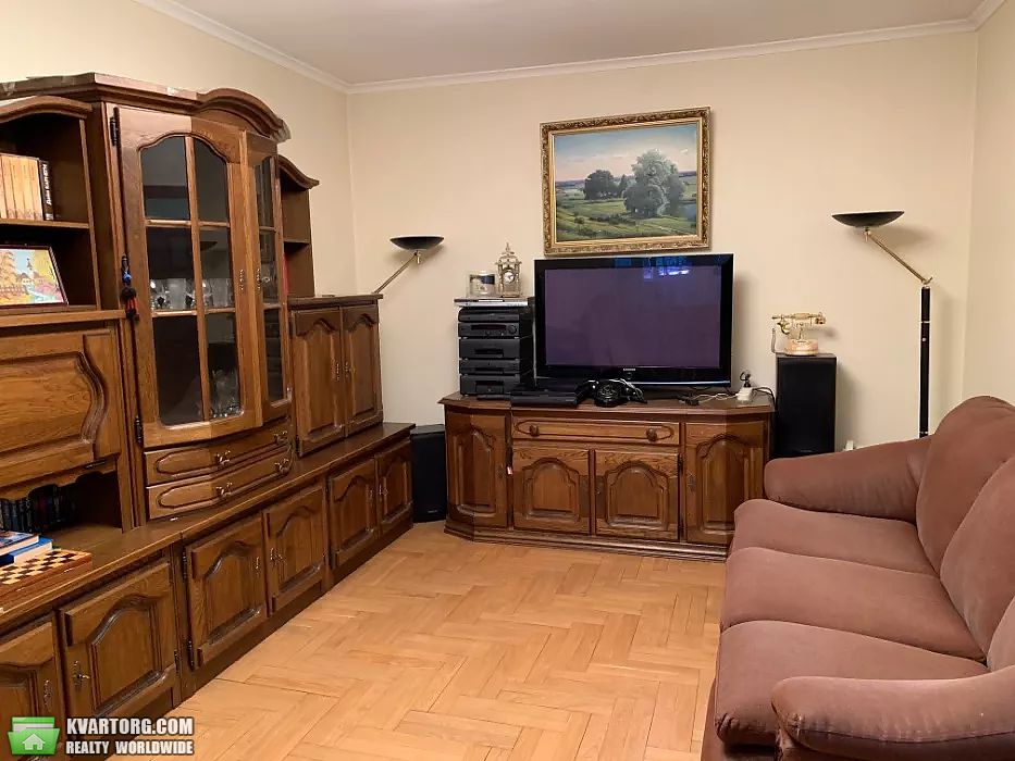 Sell 3-room apartment. Киев,  Тростянецкая — photo 2