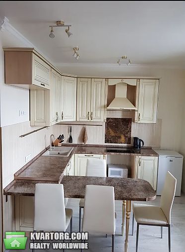 Rent out 1-room apartment. Киев,  Олевская — photo 6