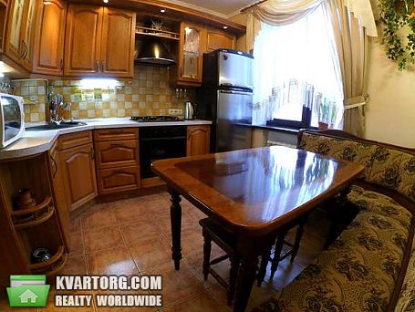 Rent out 3-room apartment. Киев,  Мельникова — photo 2