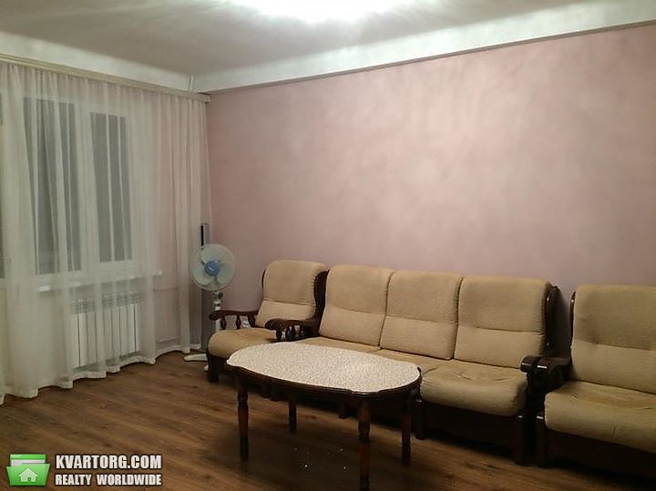 Rent out 2-room apartment. Киев, бульвар Дружбы Народов — photo 4