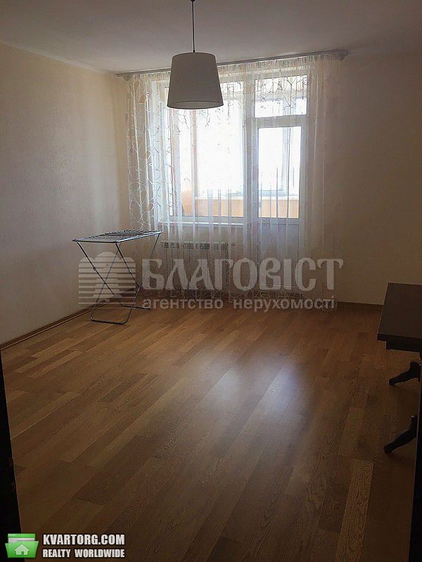 Rent out 3-room apartment. Киев,  Касияна — photo 2