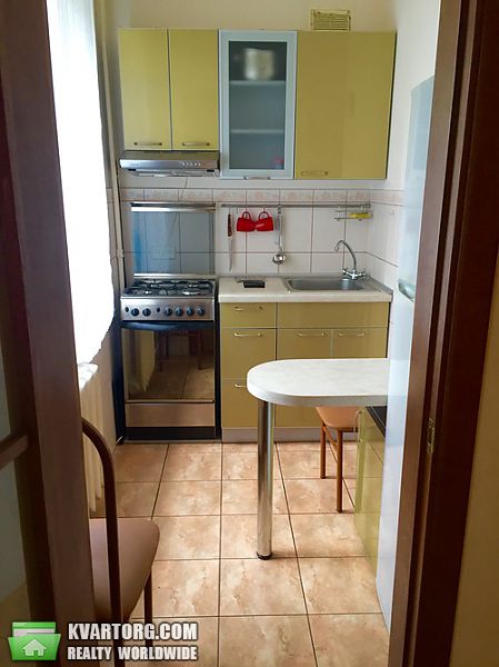 Rent out 1-room apartment. Киев, Луначарского — photo 3