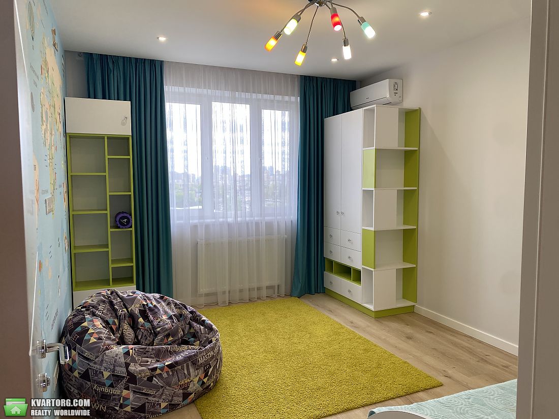 Rent out 2-room apartment. Киев, Воскресенська — photo 2