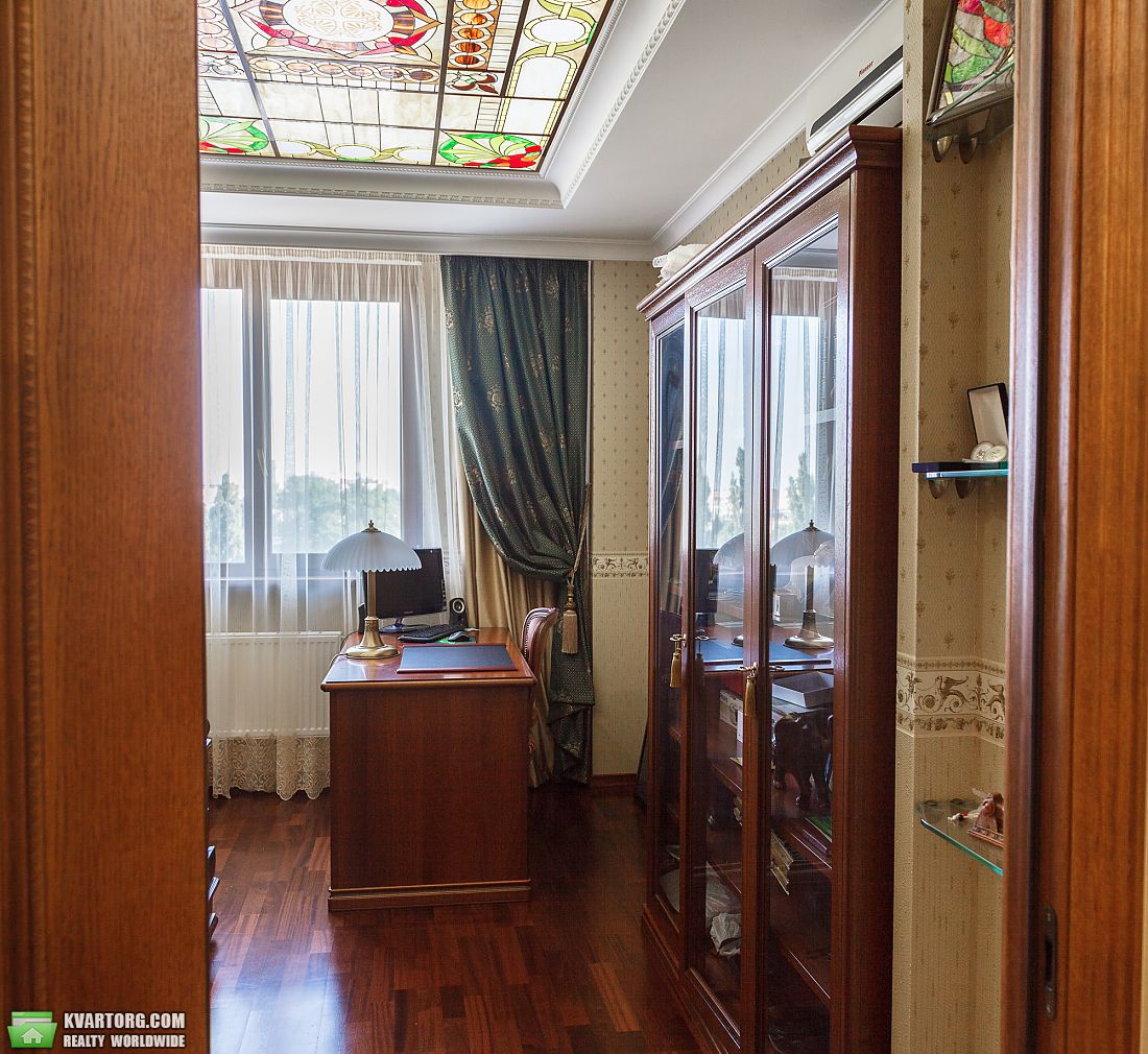 Sell 4-room apartment. Днепропетровск,  Гагарина пр — photo 3