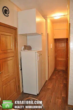Rent out 1-room apartment. Киев,  Малая Житомирская — photo 4