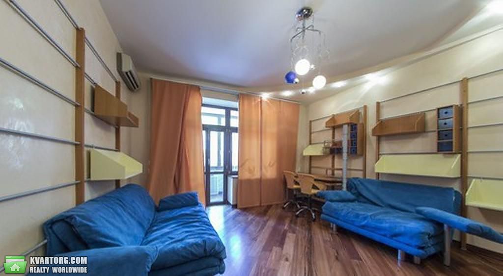 Rent out 4-room apartment. Киев,  Богдана Хмельницкого — photo 5