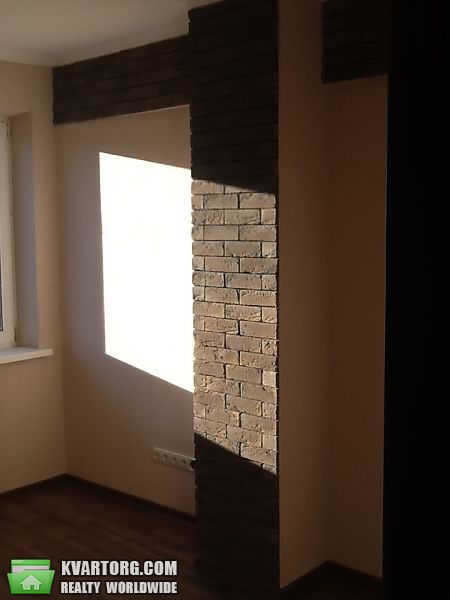 Rent out office. Киев, ул. Ямская — photo 1